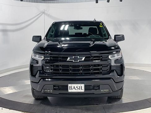 Used 2023 Chevrolet Silverado 1500 RST w/ LPO, Dark Essentials Package AWD/4WD image 9