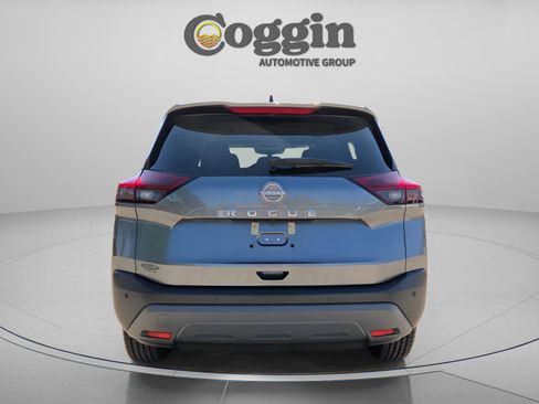 Used 2023 Nissan Rogue S FWD image 4
