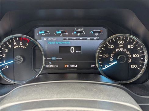 Used 2019 Ford F150 Lariat image 11