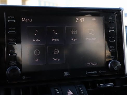 Used 2019 Toyota RAV4 XLE Premium image 34