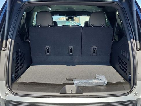 New 2026 GMC Yukon XL Elevation image 7
