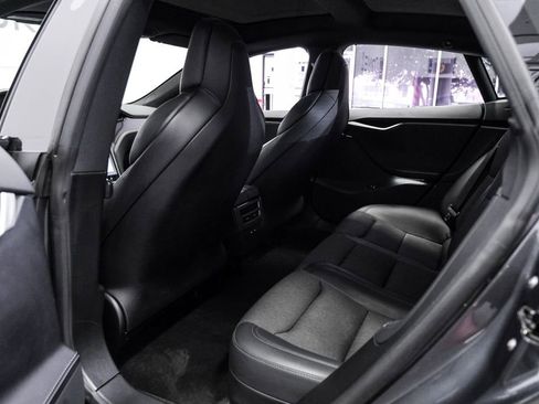 Used 2018 Tesla Model S 75D image 41