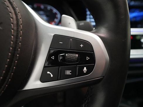 Used 2020 BMW X6 M50i w/ Premium Package AWD/4WD image 19