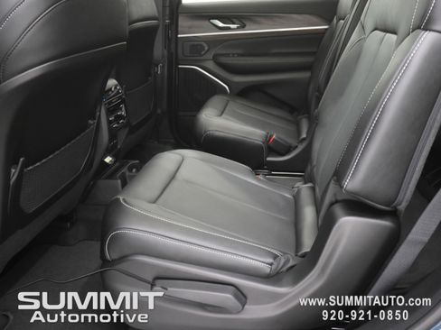 New 2026 Jeep Grand Cherokee L Limited image 41