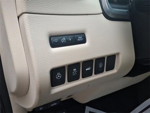 Used 2024 Nissan Murano SL image 19