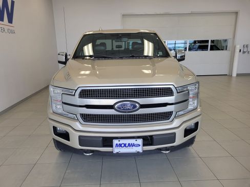 Used 2018 Ford F150 Platinum w/ Equipment Group 701A Luxury AWD/4WD image 3