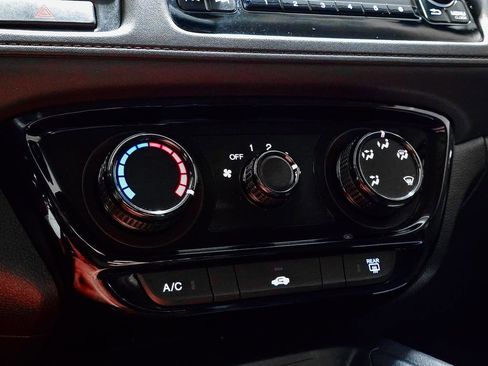 Used 2018 Honda HR-V LX image 33