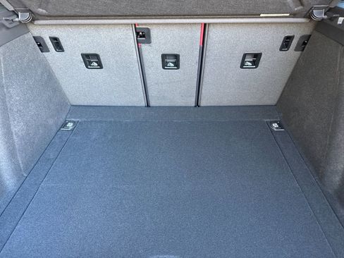 New 2026 Porsche Macan GTS image 16