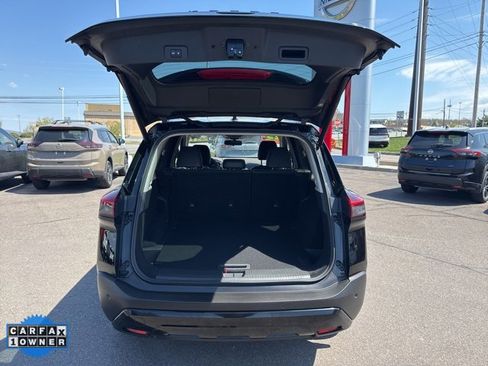 Certified 2023 Nissan Rogue SV w/ SV Premium Package image 19