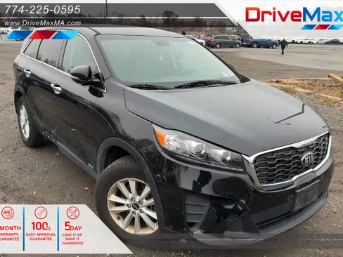 Used 2019 Kia Sorento LX image 1