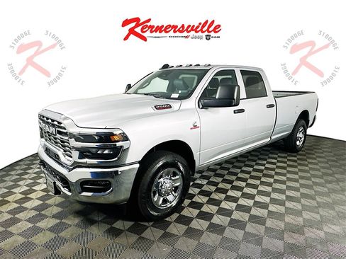New 2026 RAM 2500 Tradesman w/ Chrome Appearance Group image 3