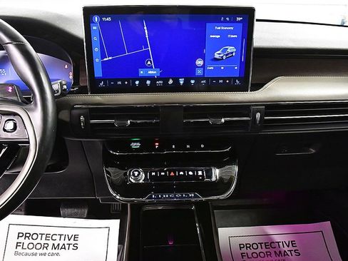 Used 2023 Lincoln Corsair Reserve w/ Equipment Group 202A image 22