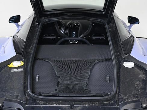 Used 2023 McLaren GT image 23