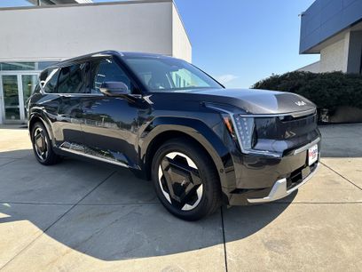 Certified 2024 Kia EV9 Land