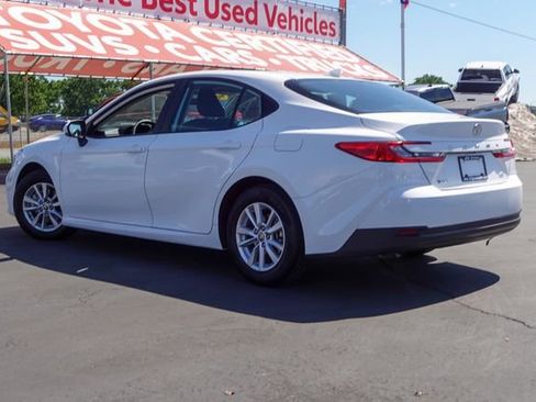 Certified 2025 Toyota Camry LE image 10