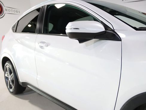 Used 2022 Honda HR-V EX image 8