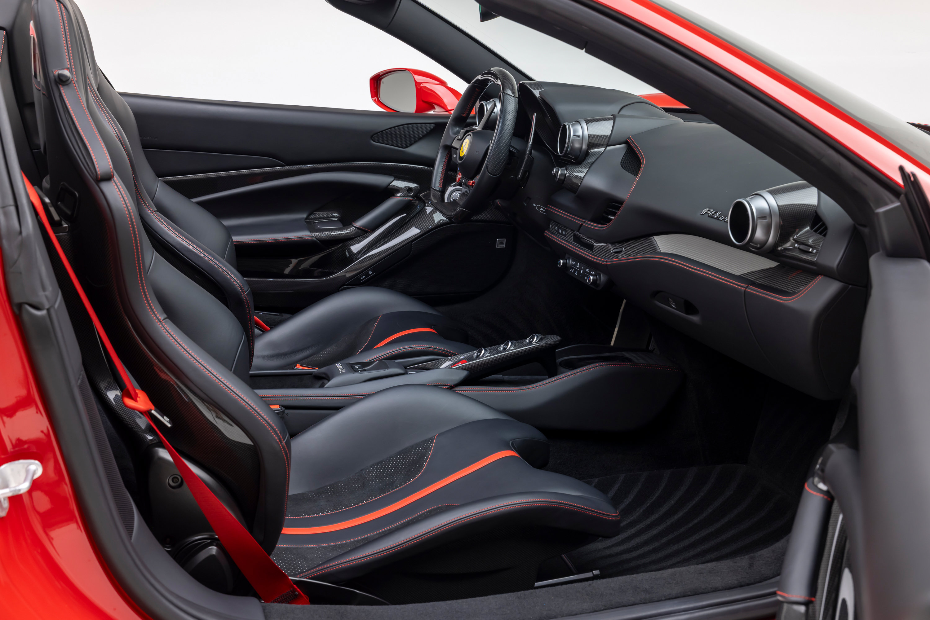 Certified 2022 Ferrari F8 Tributo RWD image 46