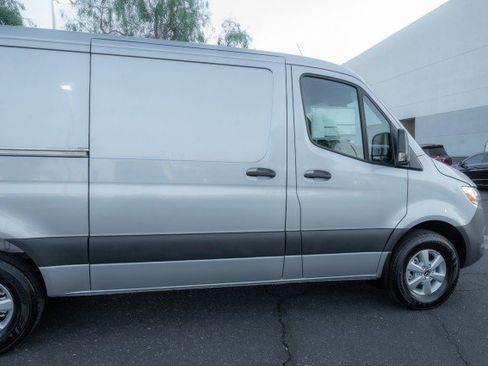 New 2026 Mercedes-Benz Sprinter 2500 image 4