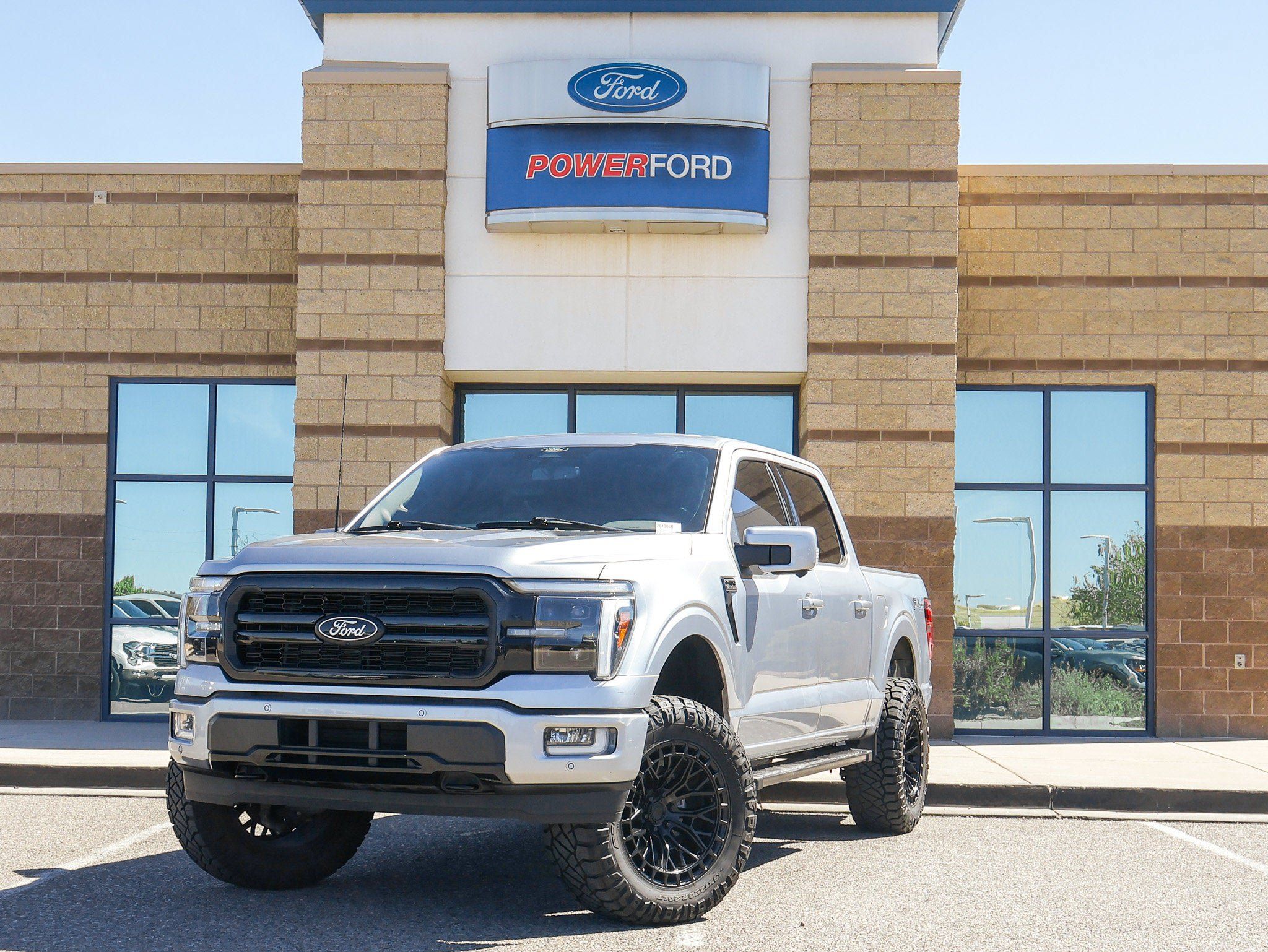 Certified 2024 Ford F150 Lariat w/ FX4 Off-Road Package AWD/4WD image 2