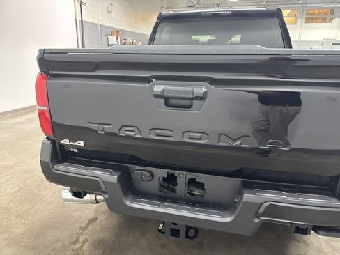New 2025 Toyota Tacoma SR5 image 4