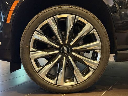 New 2026 Cadillac Escalade Luxury w/ Touring Package image 9