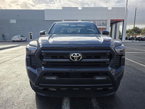 New 2026 Toyota Tacoma SR5 image 2