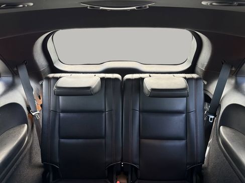 Used 2024 Dodge Durango GT RWD image 18