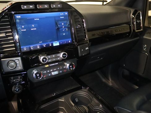Used 2022 Ford F350 Platinum AWD/4WD image 56