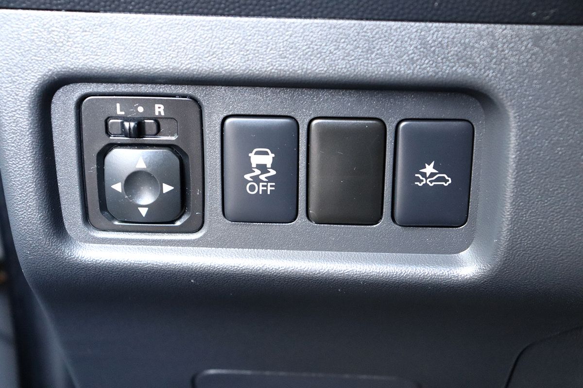 Used 2024 Mitsubishi Mirage ES FWD image 27