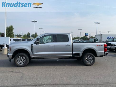 Used 2024 Ford F350 Lariat w/ Lariat Ultimate Package AWD/4WD image 4