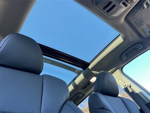 New 2026 Subaru Ascent Touring image 15