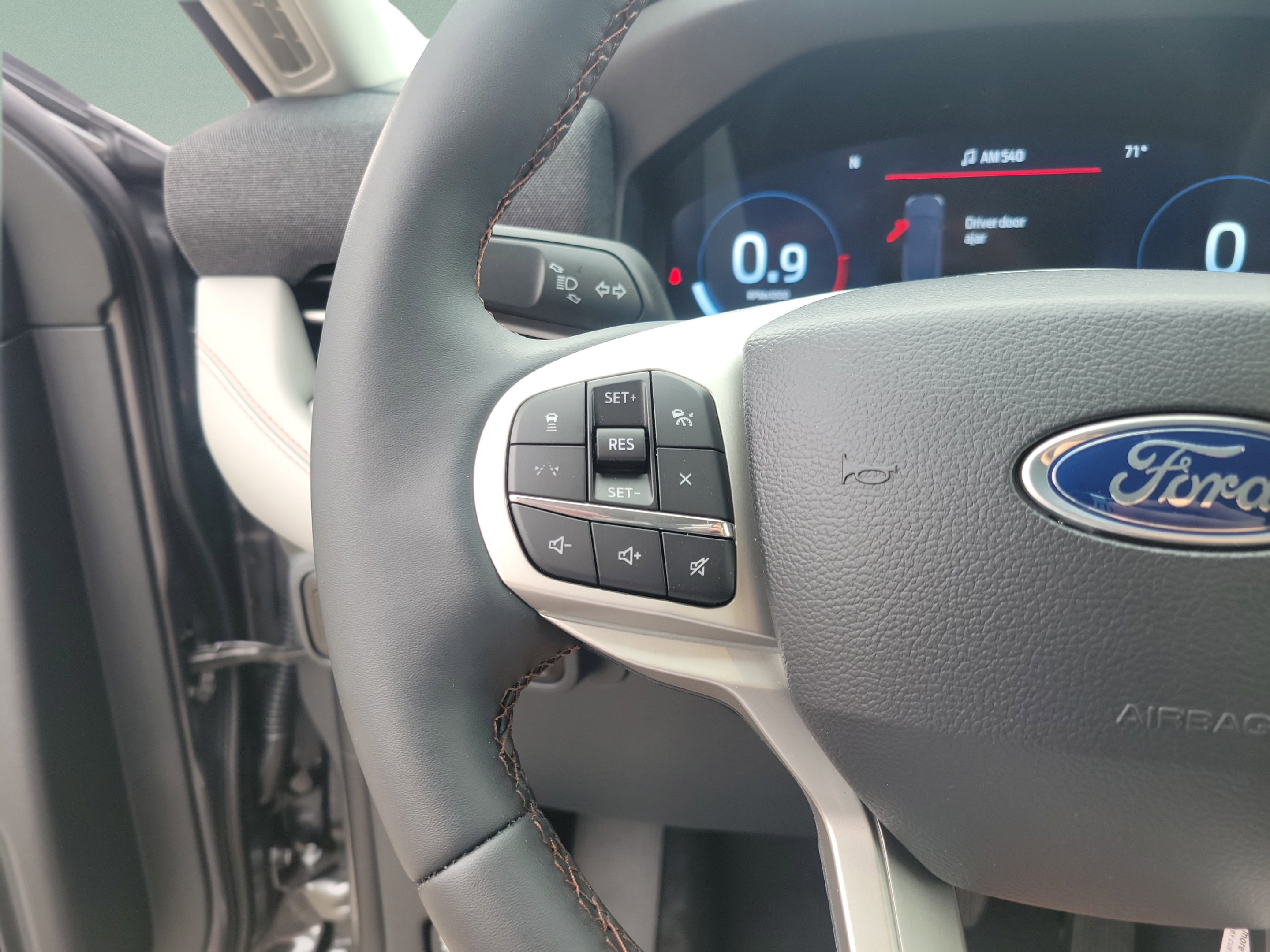 New 2026 Ford Explorer Active w/ Active Comfort Package RWD image 12