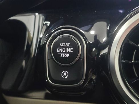 Used 2026 Mercedes-Benz GLA 250 4MATIC image 42