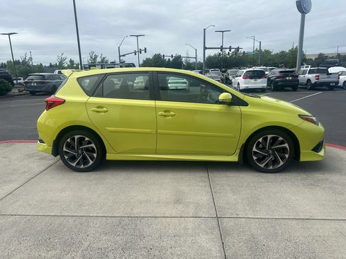 Used 2016 Scion iM FWD image 5