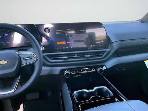 New 2026 Chevrolet Silverado EV LT w/ Plus Package AWD/4WD image 6