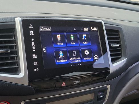 Used 2017 Honda Pilot EX-L image 24