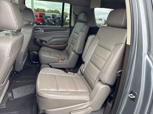 Used 2020 GMC Yukon XL Denali w/ Denali Ultimate Package image 26