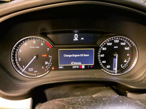 Used 2023 Cadillac XT4 Premium Luxury image 26