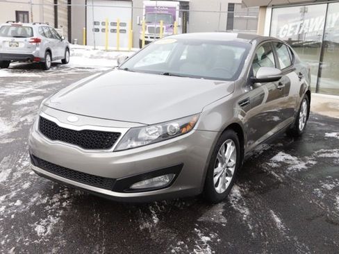 Used 2013 Kia Optima EX image 9