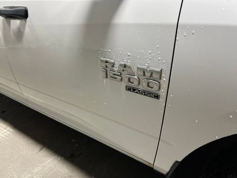 Used 2020 RAM 1500 Tradesman AWD/4WD image 9