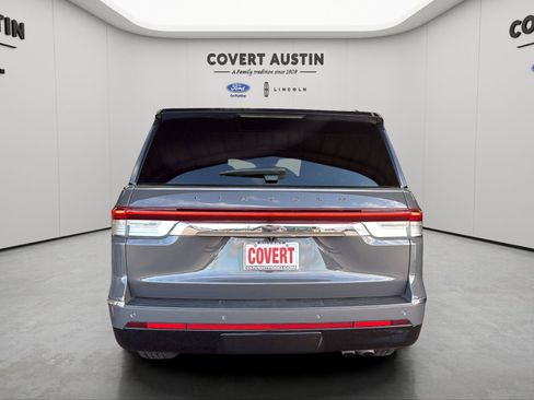 Used 2022 Lincoln Navigator Black Label AWD/4WD image 4