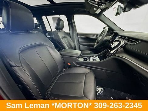 Used 2024 Jeep Grand Cherokee Limited w/ Luxury Tech Group II AWD/4WD image 27