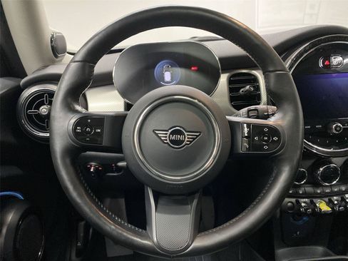 Used 2024 MINI Cooper SE FWD image 15