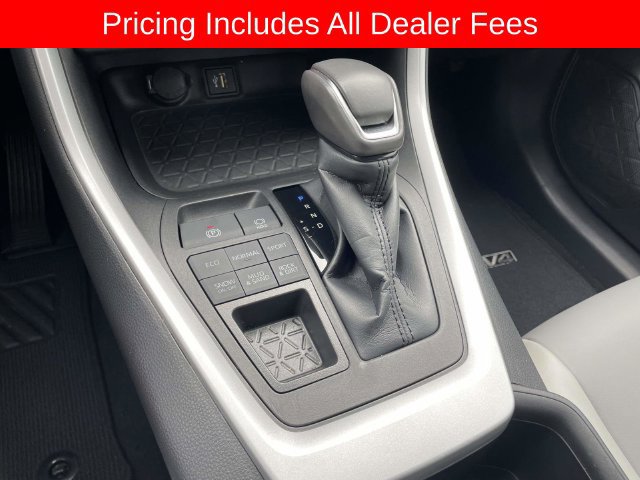 Used 2023 Toyota RAV4 XLE Premium AWD/4WD image 30