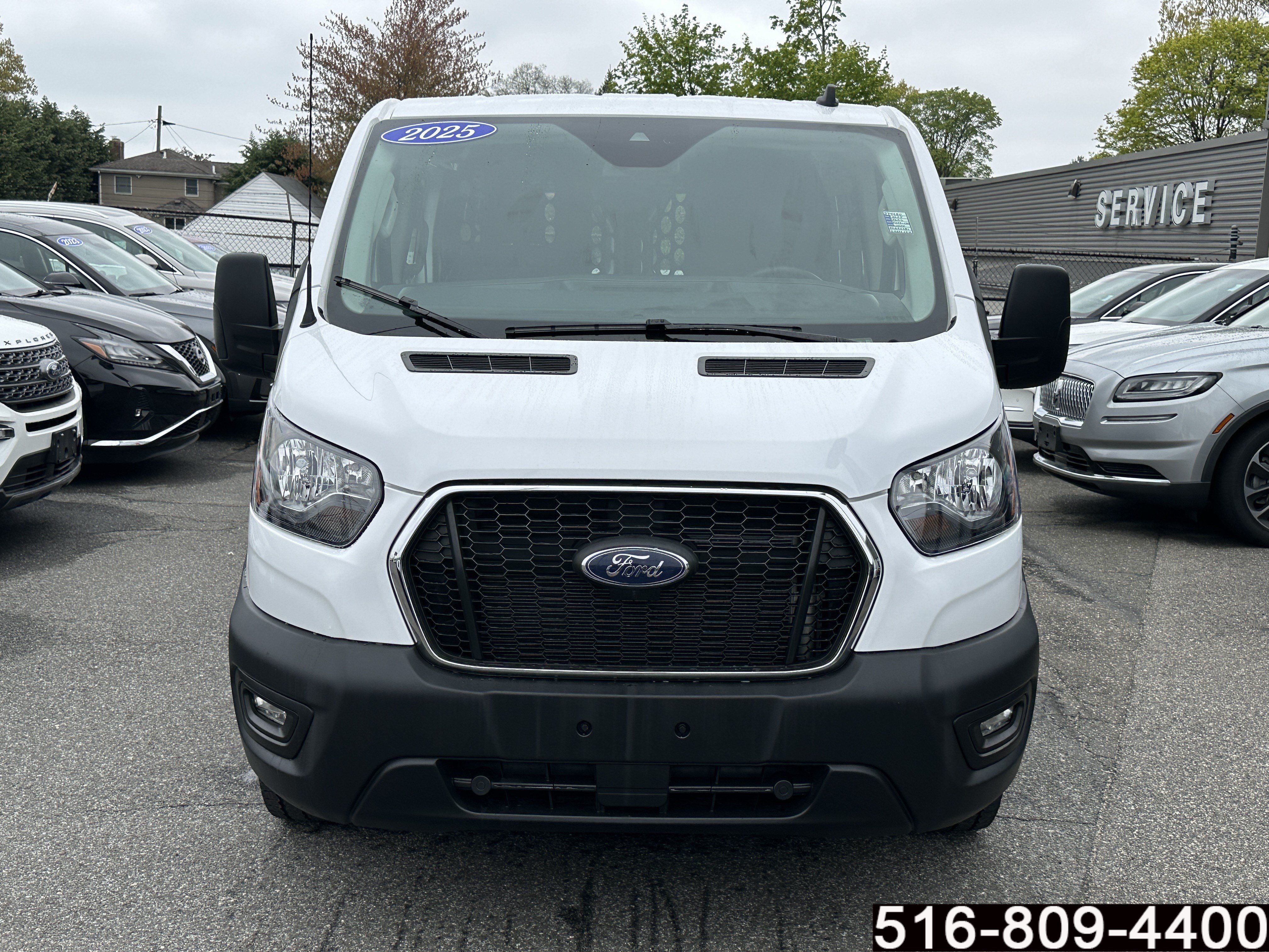 Used 2025 Ford Transit 250 Low Roof w/ Exterior Upgrade Package RWD image 4