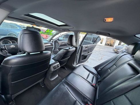Used 2016 Honda Accord EX-L image 13