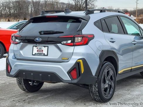 Certified 2025 Subaru Crosstrek 2.5i Sport w/ Crosstrek Mirror Package image 6