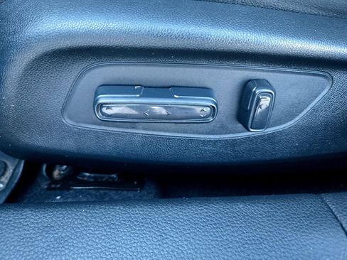 Used 2022 Honda Civic Touring image 25