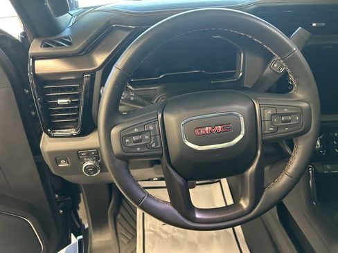 Used 2025 GMC Sierra 3500 AT4 w/ AT4 Premium Plus Package image 17