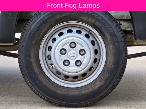 Used 2025 RAM ProMaster 2500 w/ Convenience Group image 10